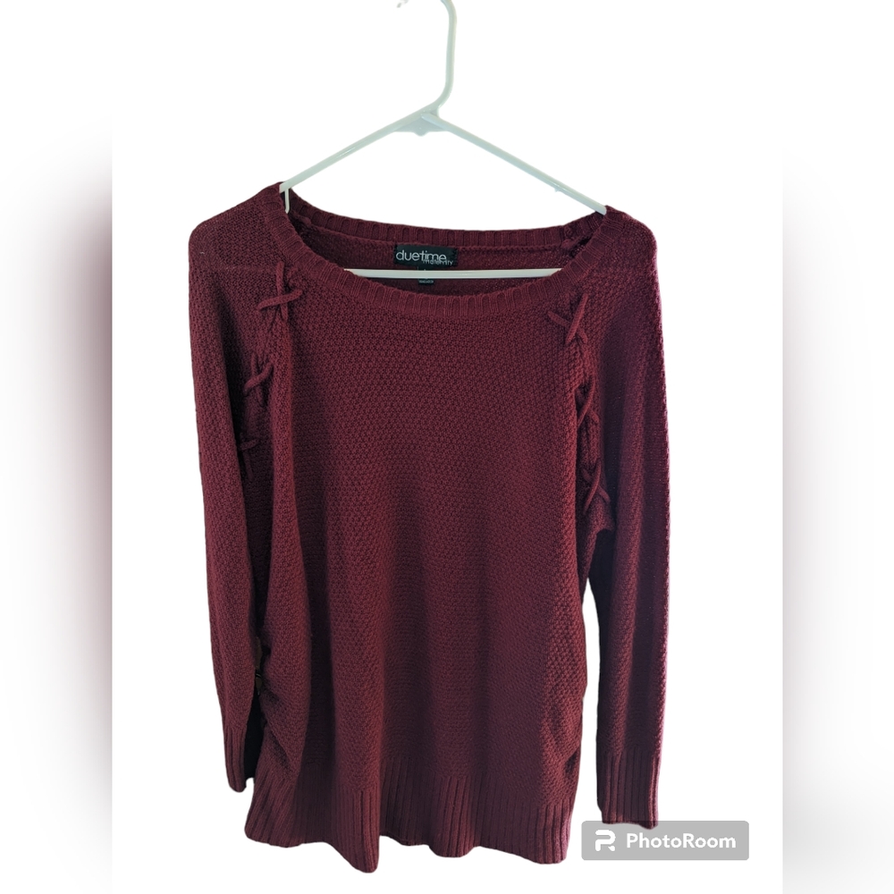 Due Time Maternity Large Women's Sweater